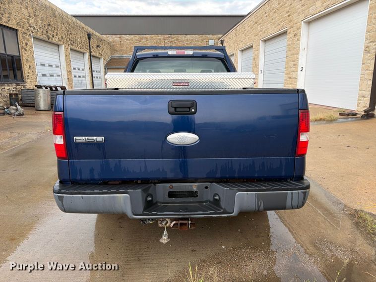 image for item FN1516 2007 Ford F150 Ext. Cab pickup truck