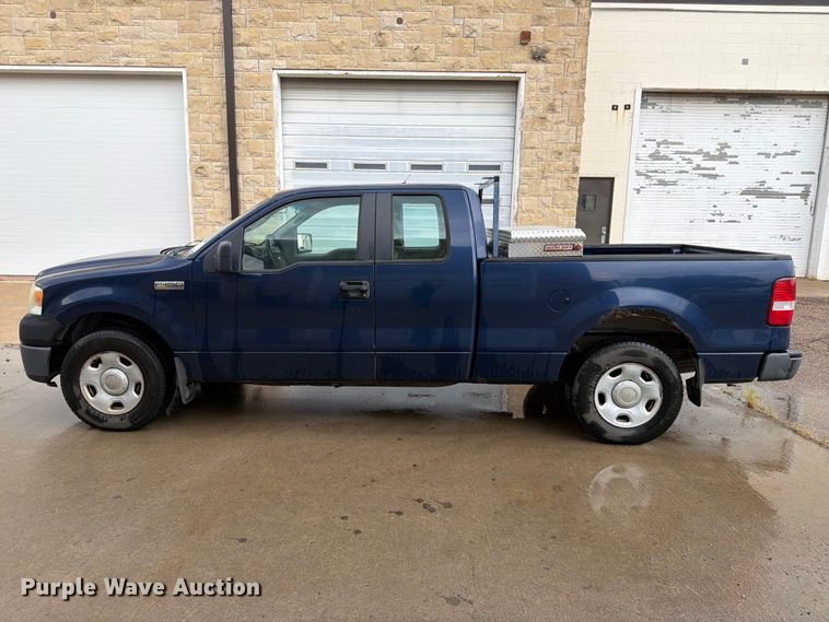 image for item FN1516 2007 Ford F150 Ext. Cab pickup truck