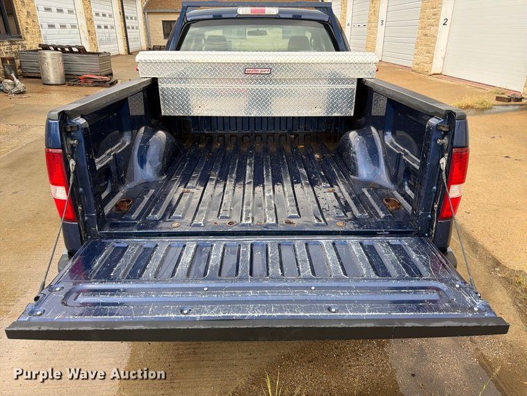 image for item FN1516 2007 Ford F150 Ext. Cab pickup truck