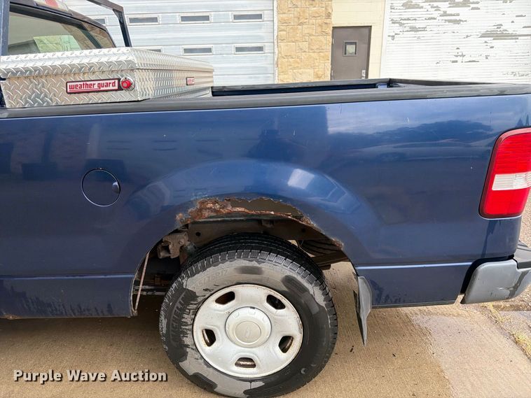 image for item FN1516 2007 Ford F150 Ext. Cab pickup truck