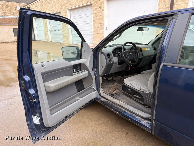image for item FN1516 2007 Ford F150 Ext. Cab pickup truck
