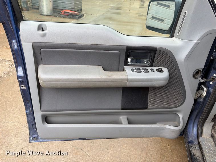 image for item FN1516 2007 Ford F150 Ext. Cab pickup truck
