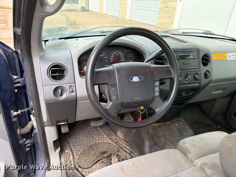 image for item FN1516 2007 Ford F150 Ext. Cab pickup truck