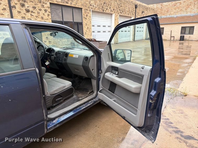 image for item FN1516 2007 Ford F150 Ext. Cab pickup truck