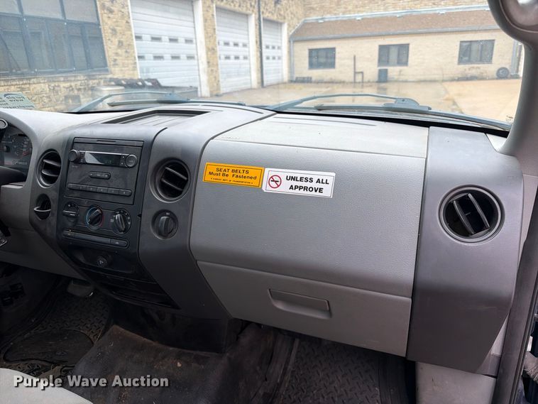 image for item FN1516 2007 Ford F150 Ext. Cab pickup truck