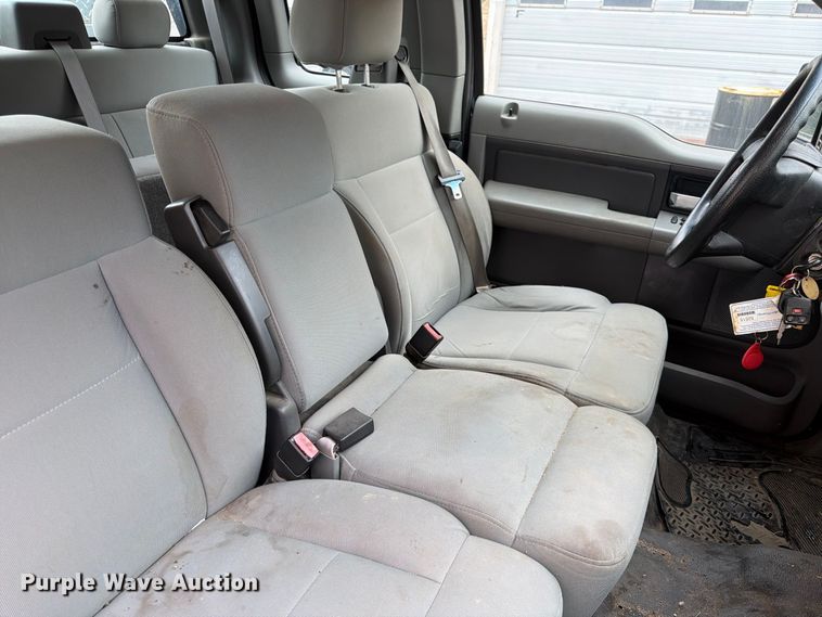 image for item FN1516 2007 Ford F150 Ext. Cab pickup truck