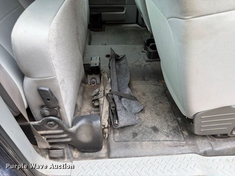image for item FN1516 2007 Ford F150 Ext. Cab pickup truck