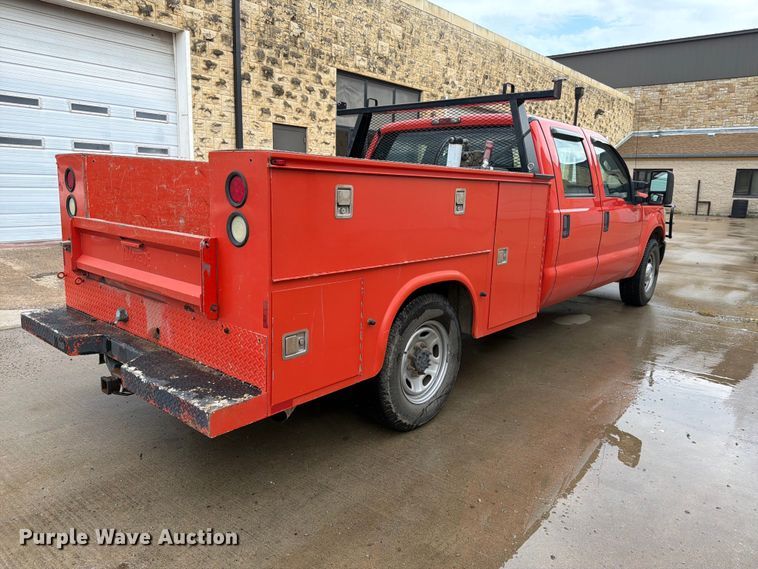 image for item FN1517 2011 Ford F250 Super Duty Crew Cab utility bed pickup truck