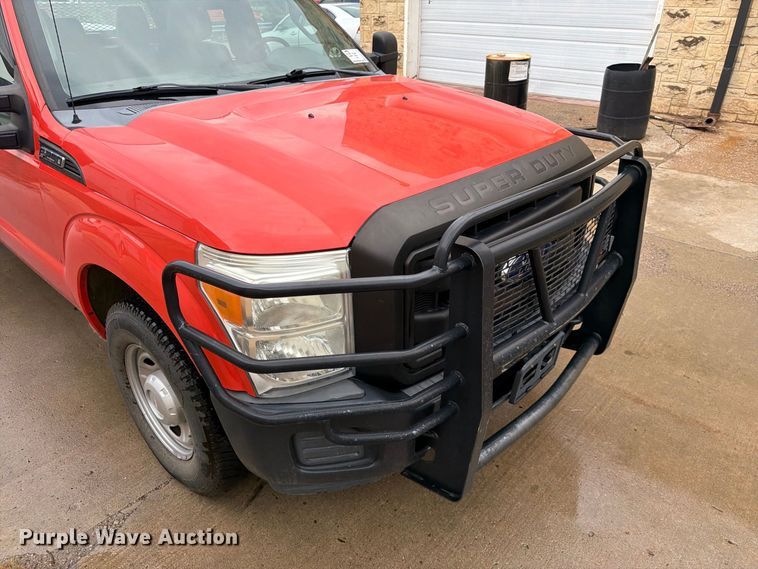 image for item FN1517 2011 Ford F250 Super Duty Crew Cab utility bed pickup truck