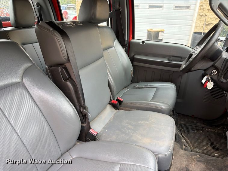 image for item FN1517 2011 Ford F250 Super Duty Crew Cab utility bed pickup truck