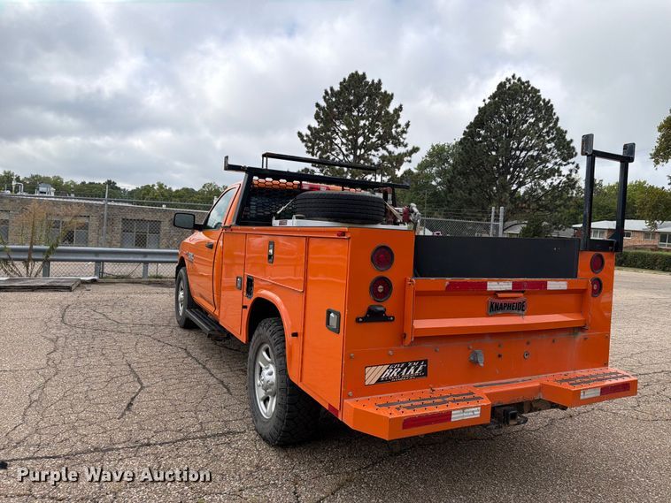 image for item FN1518 2018 RAM 2500 heavy duty utility bed pickup truck