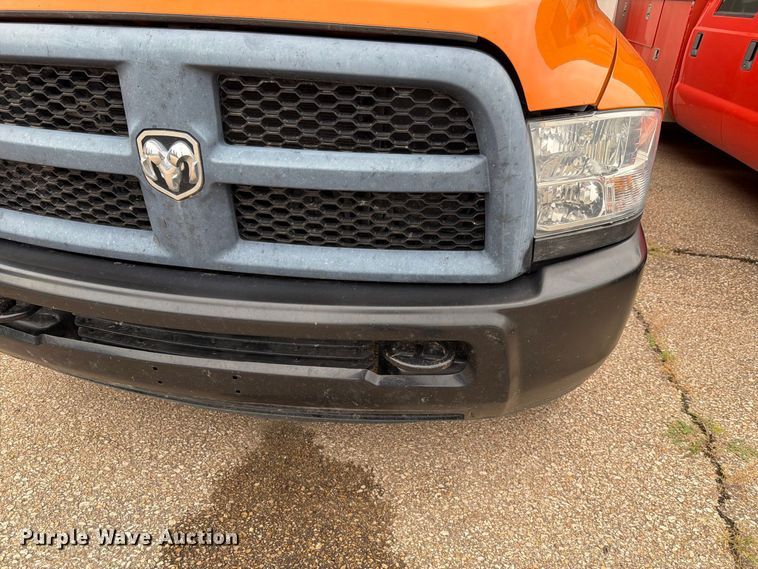 image for item FN1518 2018 RAM 2500 heavy duty utility bed pickup truck
