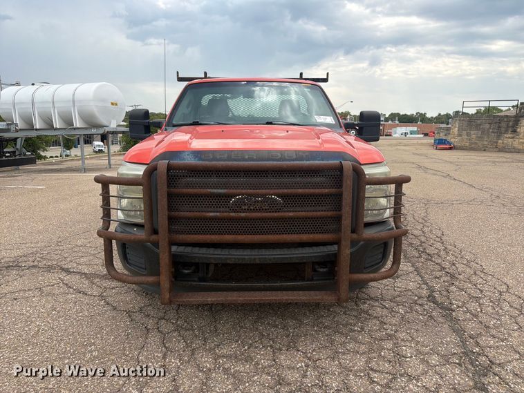 image for item FN1519 2011 Ford F250 Super Duty pickup truck