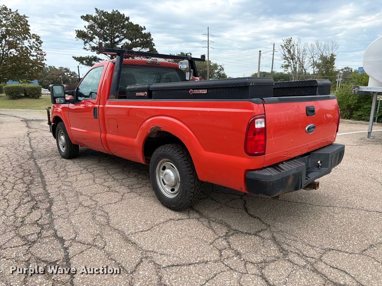 image for item FN1519 2011 Ford F250 Super Duty pickup truck