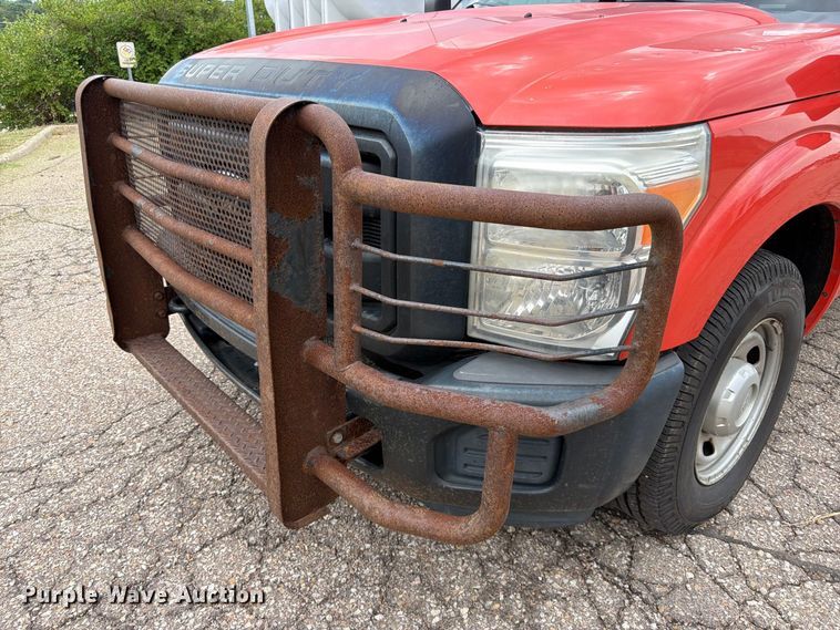 image for item FN1519 2011 Ford F250 Super Duty pickup truck