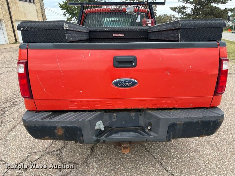 image for item FN1519 2011 Ford F250 Super Duty pickup truck