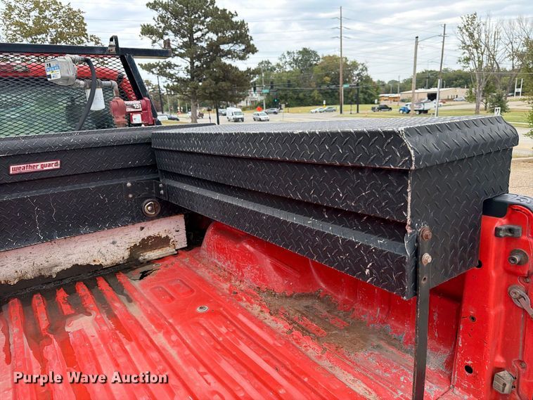 image for item FN1519 2011 Ford F250 Super Duty pickup truck