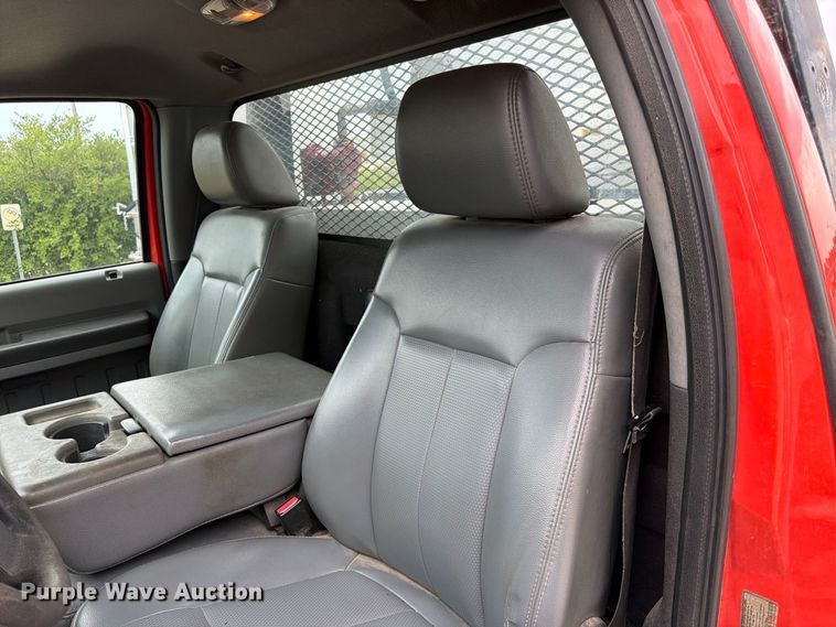 image for item FN1519 2011 Ford F250 Super Duty pickup truck
