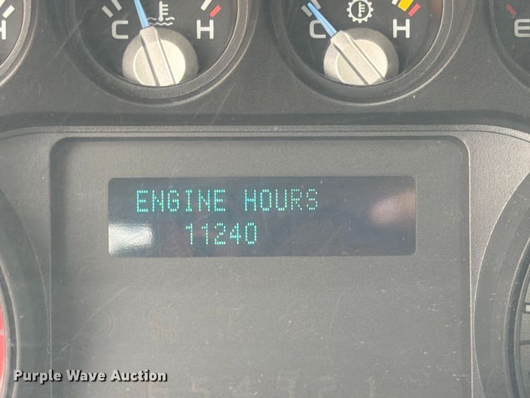 image for item FN1519 2011 Ford F250 Super Duty pickup truck