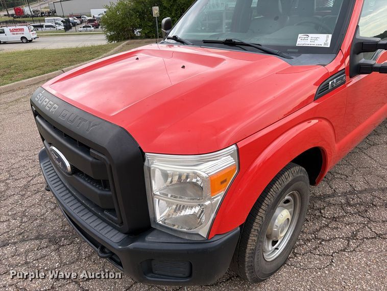 image for item FN1520 2011 Ford F250 Super Duty Crew Cab utility bed pickup truck