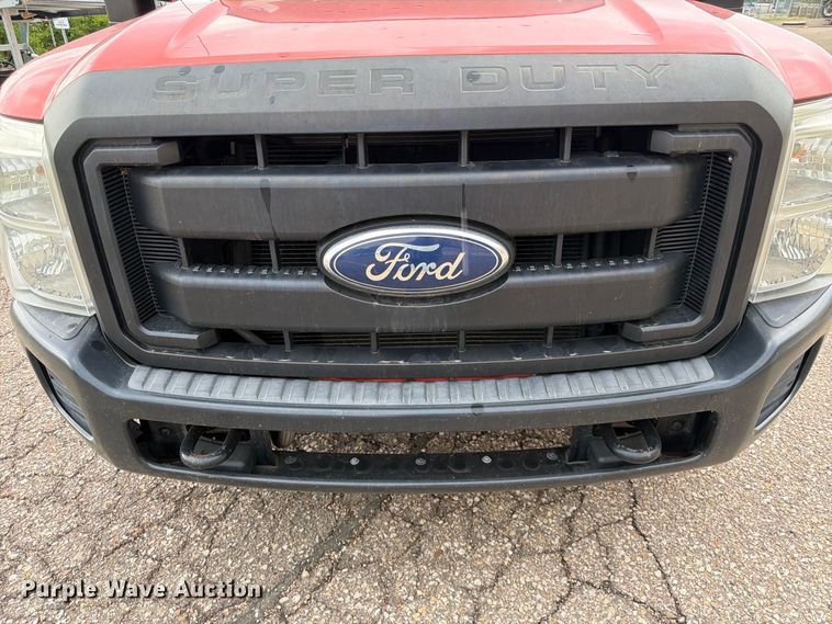 image for item FN1520 2011 Ford F250 Super Duty Crew Cab utility bed pickup truck