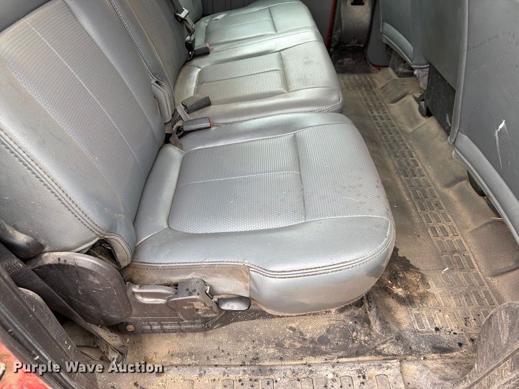 image for item FN1520 2011 Ford F250 Super Duty Crew Cab utility bed pickup truck