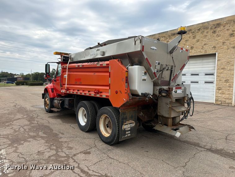 image for item FN1521 2007 International 7400 dump truck