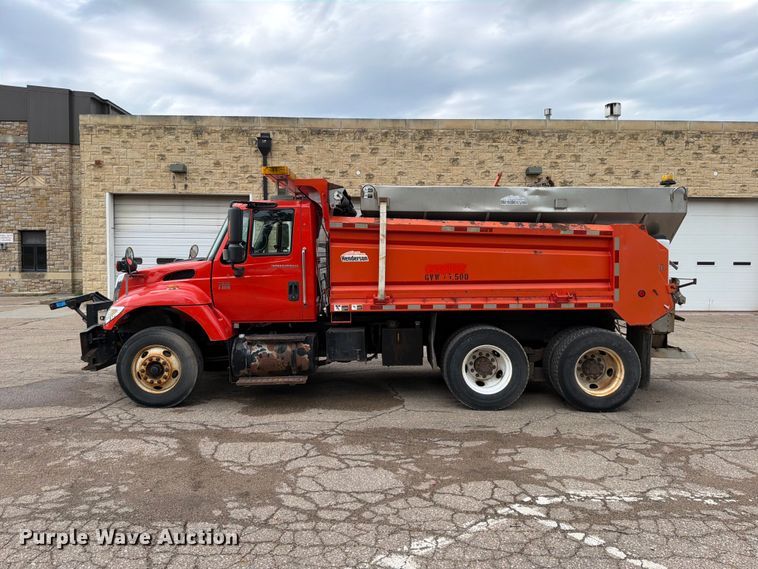 image for item FN1521 2007 International 7400 dump truck