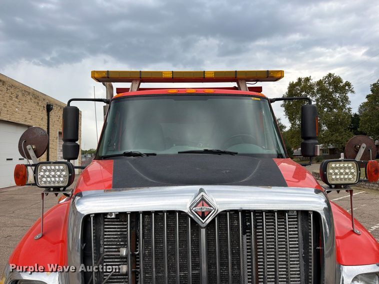 image for item FN1521 2007 International 7400 dump truck