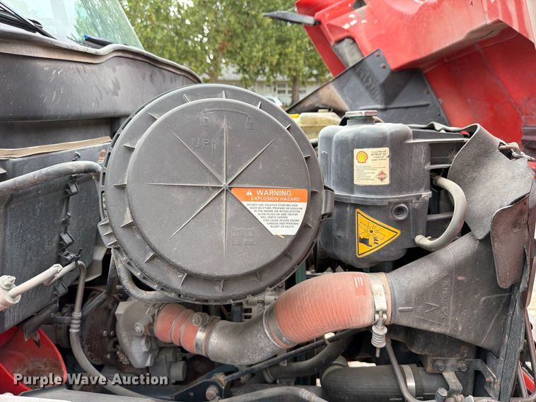 image for item FN1521 2007 International 7400 dump truck