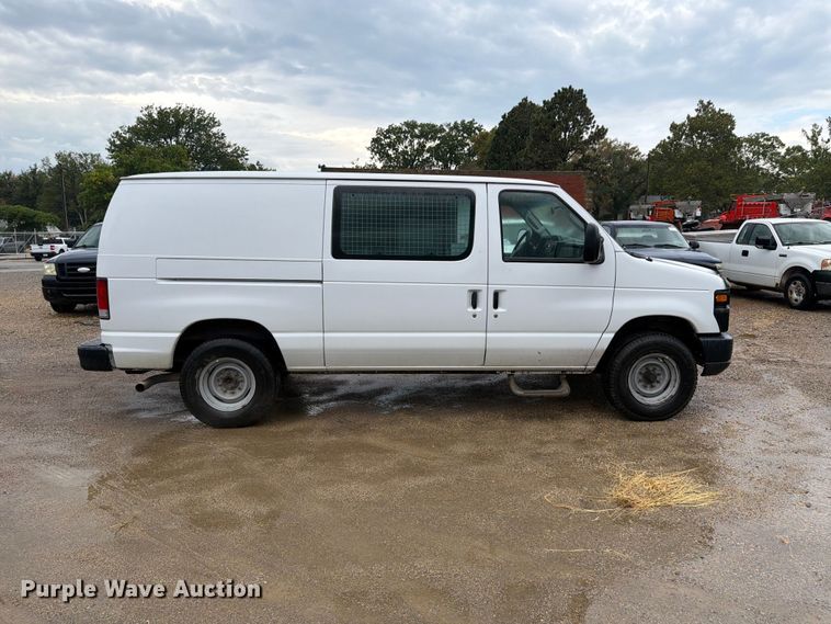 image for item FN1524 2013 Ford Econoline E350 van
