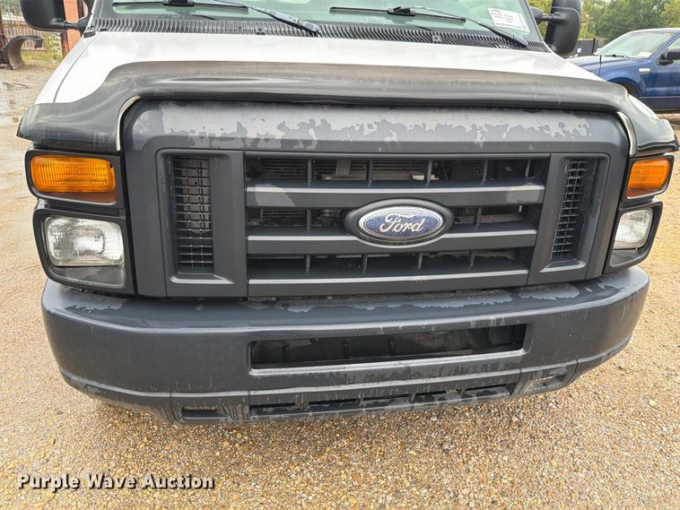 image for item FN1524 2013 Ford Econoline E350 van