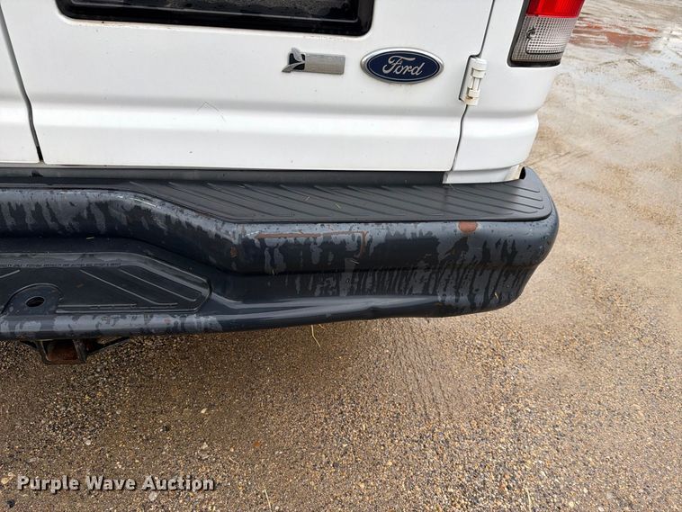 image for item FN1524 2013 Ford Econoline E350 van