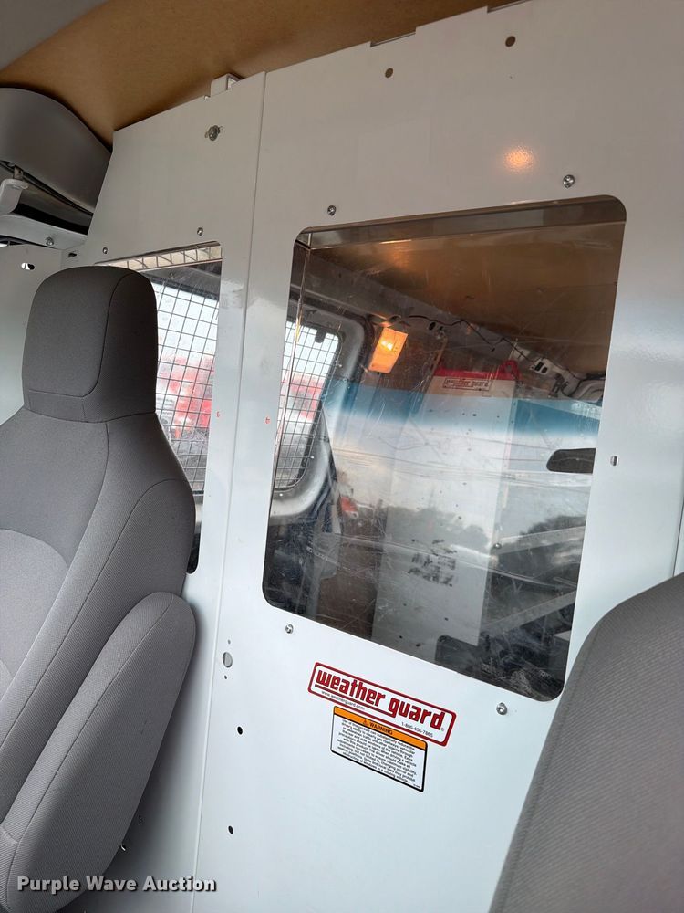 image for item FN1524 2013 Ford Econoline E350 van