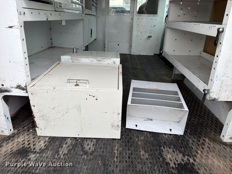 image for item FN1524 2013 Ford Econoline E350 van