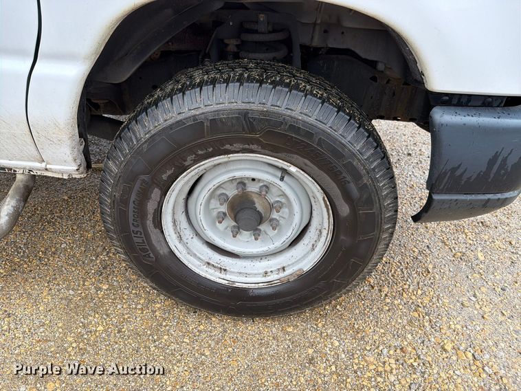 image for item FN1524 2013 Ford Econoline E350 van