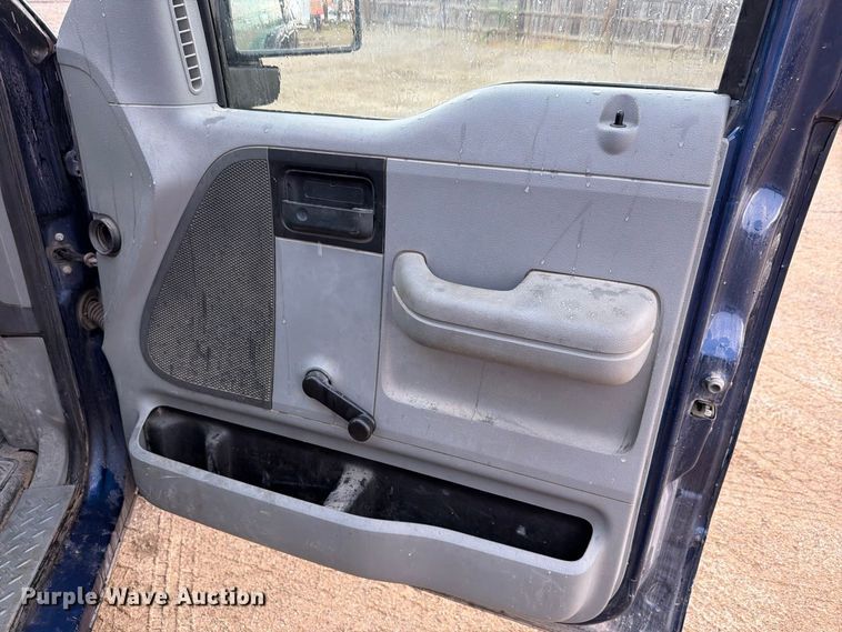 image for item FN1525 2008 Ford F-150 xl pickup truck