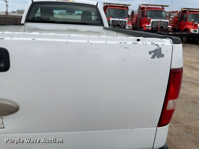 image for item FN1526 2007 Ford F150 pickup truck