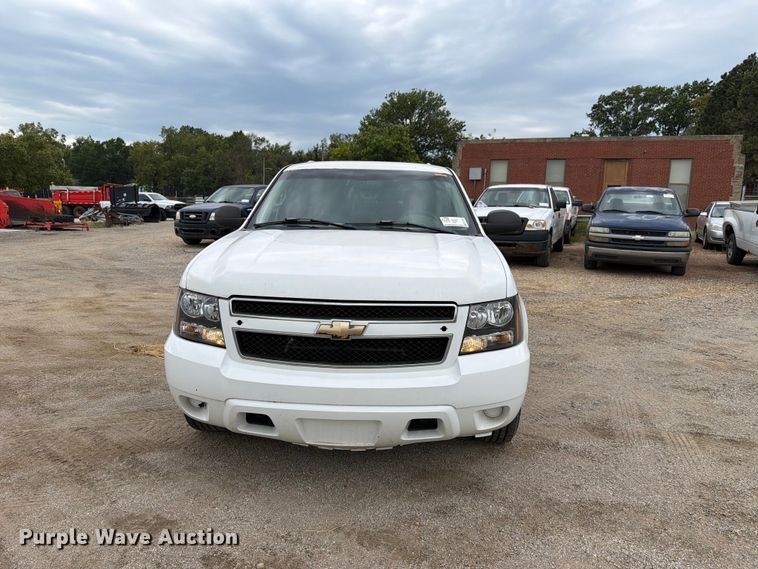 image for item FN1527 2007 Chevrolet Suburban SUV