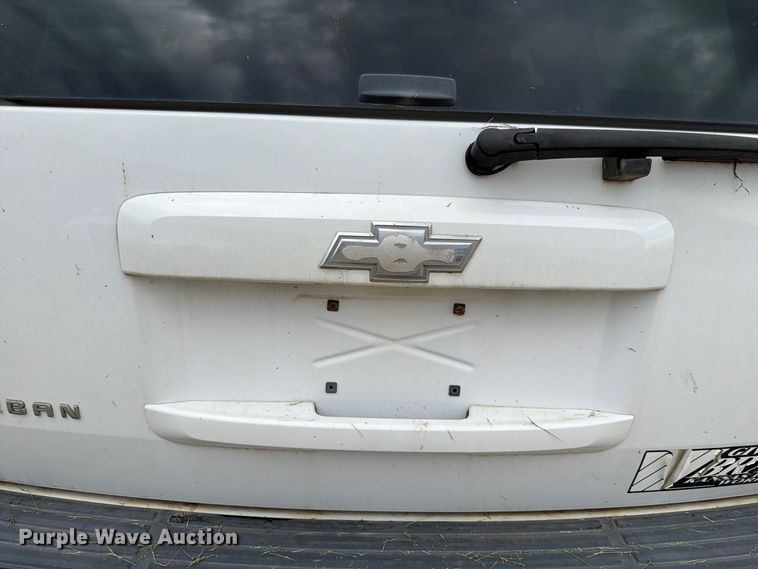 image for item FN1527 2007 Chevrolet Suburban SUV