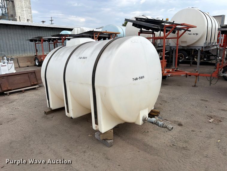 image for item MQ9152 Fairbanks-Morse tank