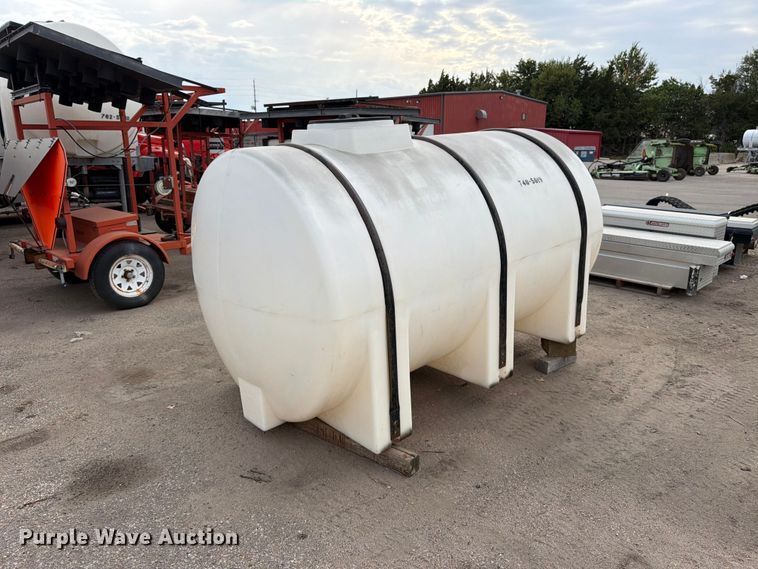 image for item MQ9152 Fairbanks-Morse tank