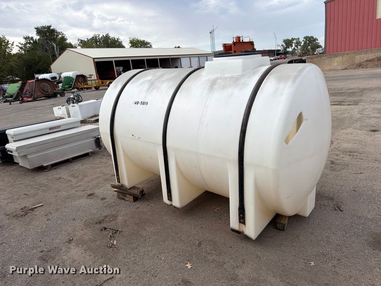 image for item MQ9152 Fairbanks-Morse tank