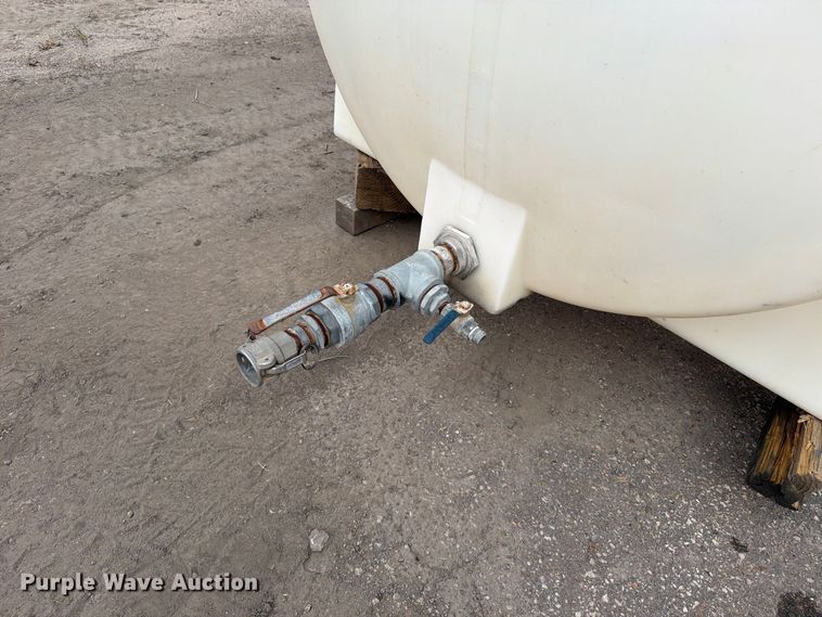image for item MQ9152 Fairbanks-Morse tank
