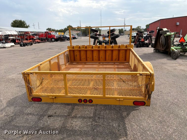 image for item MQ9154 2006 Fastline utility trailer