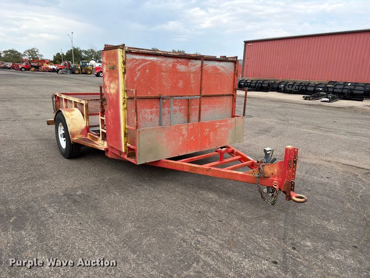 image for item MQ9155 2004 King utility trailer