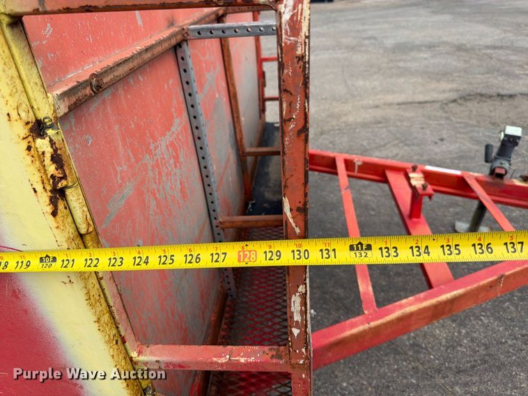 image for item MQ9155 2004 King utility trailer