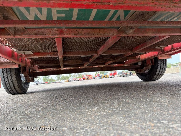 image for item MQ9155 2004 King utility trailer