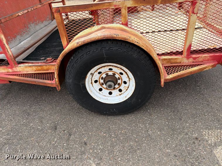 image for item MQ9155 2004 King utility trailer