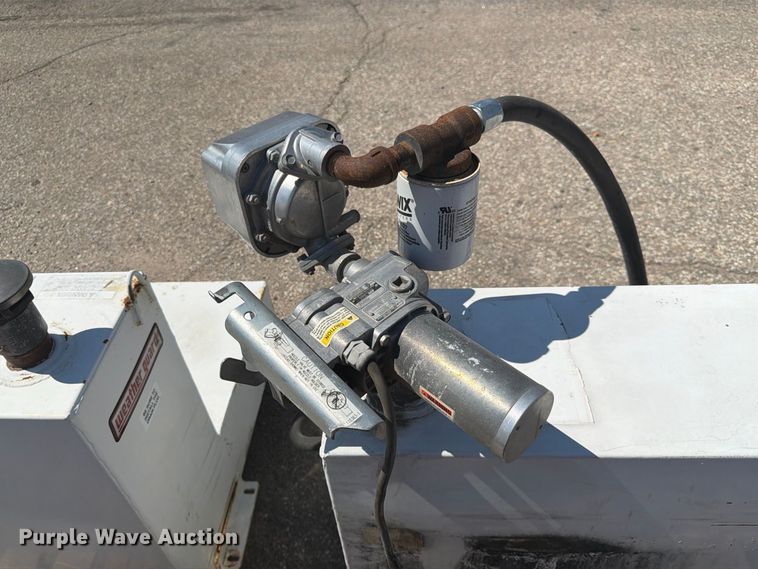 image for item MQ9156 (3) Weather Guard fuel tanks